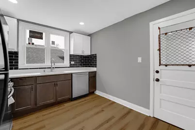 8011 S Dante Avenue, Chicago, IL 60619 - Photo 12