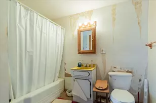 321 E 2nd St, El Paso, IL 61738 - Photo 26