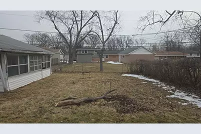 19011 Loretto Lane, Country Club Hills, IL 60478 - Photo 6