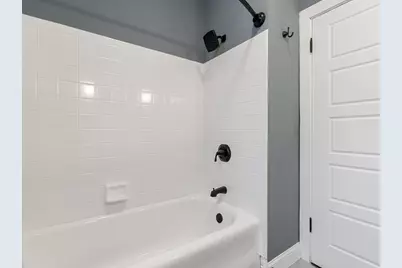 7649 S Yates Boulevard #3, Chicago, IL 60649 - Photo 20