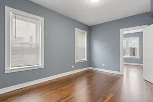 7649 S Yates Blvd, Chicago, IL 60649 - Photo 10