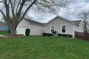 1814 Fairhaven Ln, Schaumburg, IL 60194 - Photo 1