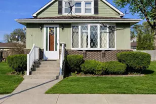 7710 W 66th St, Bedford Park, IL 60501 - Photo 1