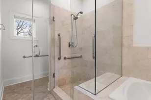 1323 Maple Ave, Evanston, IL 60201 - Photo 10