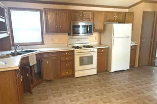 19900 128th St, Bristol, WI 53104 - Photo 6