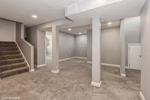 1060 N Spaulding Ave, Chicago, IL 60651 - Photo 16