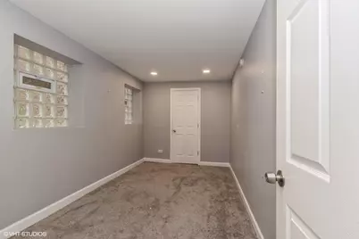 1060 N Spaulding Avenue #1, Chicago, IL 60651 - Photo 10