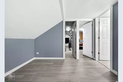 3320 W 60th Place, Chicago, IL 60629 - Photo 16