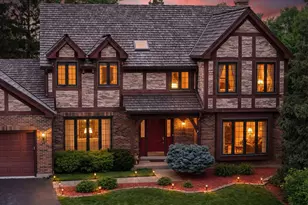 970 Colonial Ct, Lake Zurich, IL 60047 - Photo 6