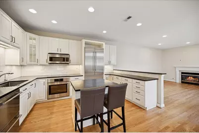 2464 Violet Street, Glenview, IL 60026 - Photo 6