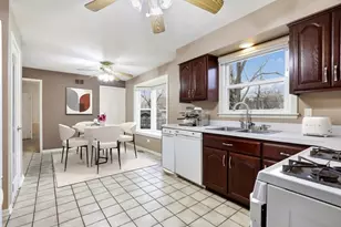 456 Ohio Rd, Frankfort, IL 60423 - Photo 8