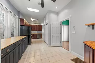 2933 S Throop St, Chicago, IL 60608 - Photo 14