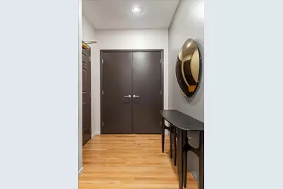 330 S Michigan Avenue #1807, Chicago, IL 60604 - Photo 8