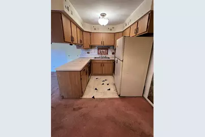 8210 Elmwood Avenue #403, Skokie, IL 60077 - Photo 4