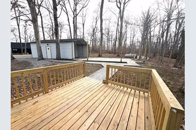 2235 Chesapeake Lane, Centralia, IL 62801 - Photo 18