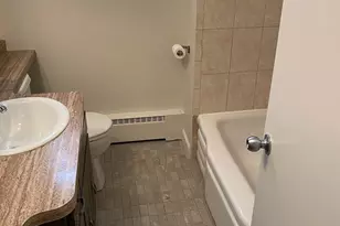 1821 Grove Ave, Berwyn, IL 60402 - Photo 4