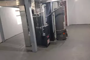 120 E 120th Pl, Chicago, IL 60628 - Photo 10