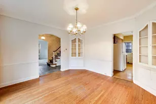 701 Elmore St, Park Ridge, IL 60068 - Photo 8