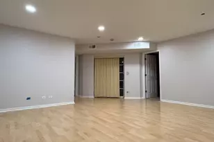 726 N Gary Ave, Carol Stream, IL 60188 - Photo 4