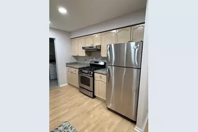 726 N Gary Avenue #108, Carol Stream, IL 60188 - Photo 2