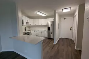 1 Renaissance Pl, Palatine, IL 60067 - Photo 4