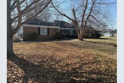 707 E Boulevard Street, Marion, IL 62959 - Photo 1