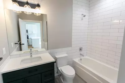 1470 W Webster Avenue #204, Chicago, IL 60614 - Photo 6