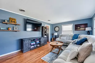 306 N Schubert St, Palatine, IL 60067 - Photo 2