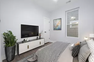 1916 N Ridgeway Ave, Chicago, IL 60647 - Photo 4