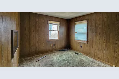 212 W 6th Street, Dixon, IL 61021 - Photo 6