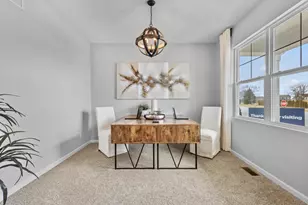 2916 Savana Dr, Joliet, IL 60435 - Photo 2