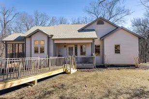 8 Garnet Ct, Galena, IL 61036 - Photo 2