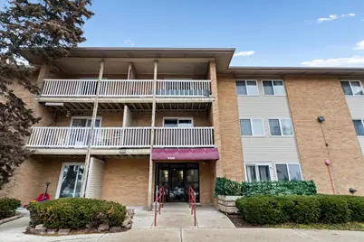 930 Beau Drive #312, Des Plaines, IL 60016 - Photo 1
