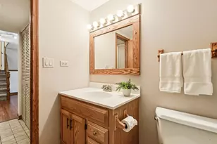 10 S Deerpath Dr, Vernon Hills, IL 60061 - Photo 34