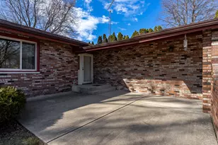 9506 Henninger Dr, Belvidere, IL 61008 - Photo 4