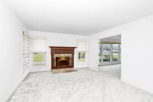 230 Benton Ln, Bloomingdale, IL 60108 - Photo 10