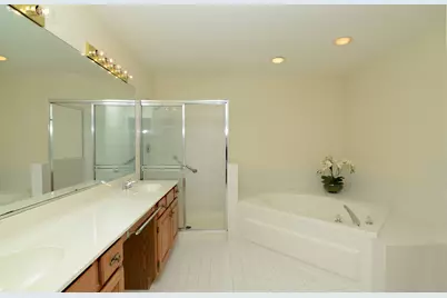 230 Benton Lane, Bloomingdale, IL 60108 - Photo 30