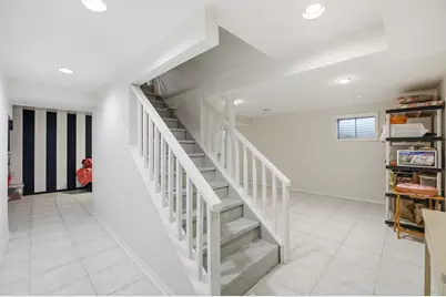 1360 Rose Avenue, Carol Stream, IL 60188 - Photo 20