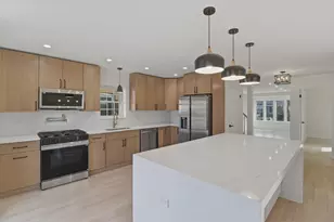 7230 S Avers Ave, Chicago, IL 60629 - Photo 10