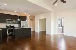 4833 N Harding Ave, Chicago, IL 60625 - Photo 4