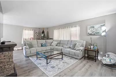 2550 26th Street, Rock Island, IL 61201 - Photo 4