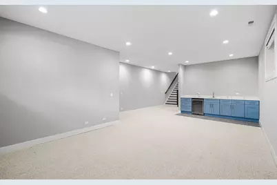 3708 W Cornelia Avenue #1E, Chicago, IL 60618 - Photo 22