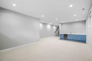 3708 W Cornelia Ave, Chicago, IL 60618 - Photo 22
