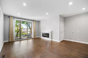 3708 W Cornelia Ave, Chicago, IL 60618 - Photo 4