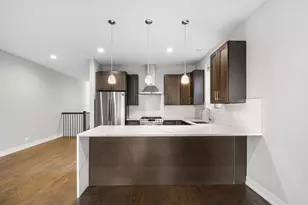 3708 W Cornelia Ave, Chicago, IL 60618 - Photo 10