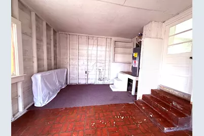 518 E Noleman Street, Centralia, IL 62801 - Photo 8