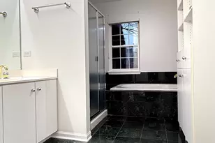 362 Town Pl Cir, Buffalo Grove, IL 60089 - Photo 10