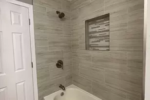 5547 S Peck Ave, Countryside, IL 60525 - Photo 20