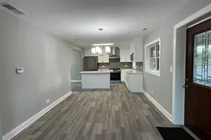 5547 S Peck Ave, Countryside, IL 60525 - Photo 6