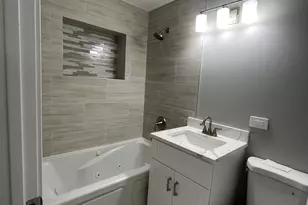 5547 S Peck Ave, Countryside, IL 60525 - Photo 16